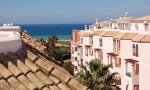Espectacular ático dúplex con tres dormitorios en Zahara de los Atunes Zahara de los Atunes